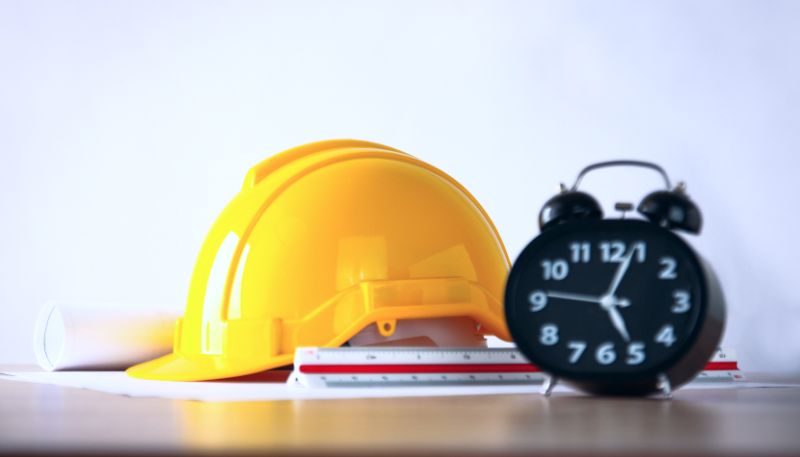 Топ-10 застройщиков, которые чаще всего задерживают сдачу